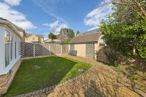 Staunton Close